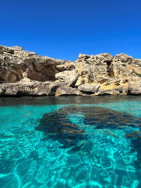 Favignana, Excursions by Dinghy from Marsala - Cala Rotonda: The Natural Arch and Calm Inlet