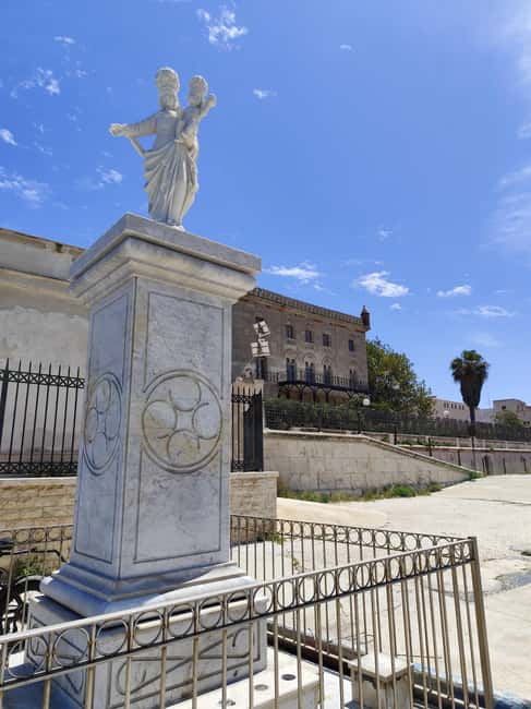 Favignana: Hidden gems walking tour - Four guided segments—A structured journey through Favignana’s history