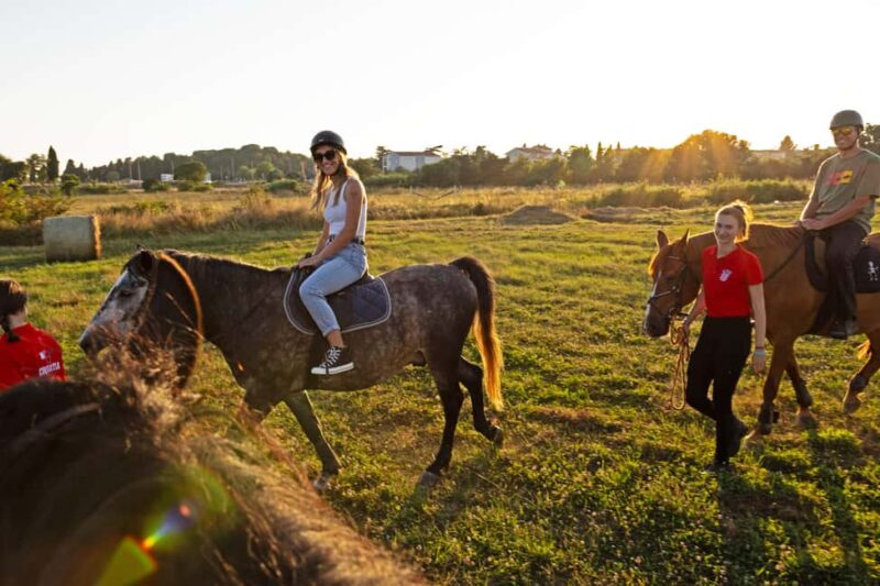 Fazana: Sunset 1-hour Horse Riding in Nature with Guide - What Sets This Horse Riding Tour Apart