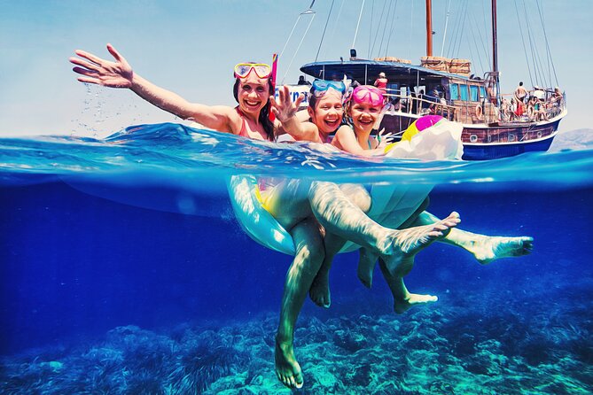 Fernandes Cruise to Blue Lagoon in Comino and Gozo - How the Tour Starts from Sliema and the Pickup Process