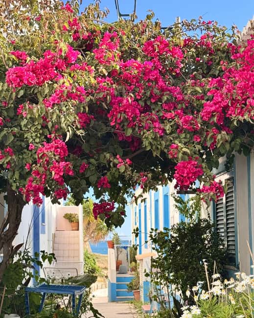 Ferragudo: Guided Walking Tour with Scenic Views - Scenic Drive and Additional Stops