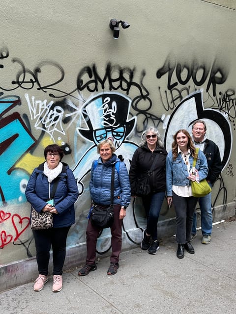 Ferry, Lower Manhattan, SoHo & Midtown grand tour & photos - Discover Midtown Manhattan’s Iconic Landmarks