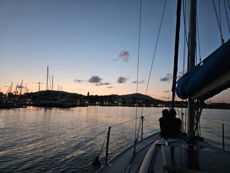 Fertilia: Sunset Sail with a Sardinian Aperitif - Key Points