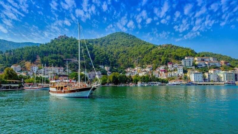 Fethiye: 12 Islands Boat Tour with Lunch and Hotel Pickup - Key Points