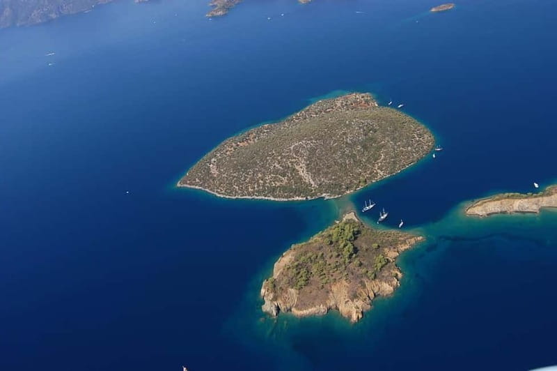 Fethiye: 12 Islands Boat Tour with Lunch and Hotel Transfer - Who Will Enjoy This Tour Most