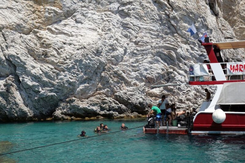 Fethiye: Full-Day Scuba Diving incl. 2-Dives, Lunch Transfer - Lunch and Onboard Comfort