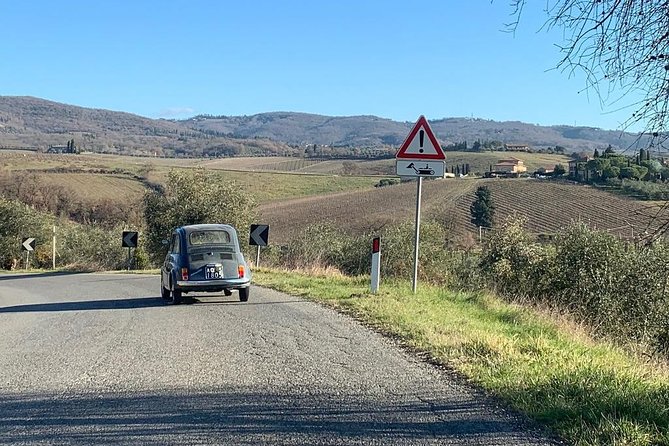 Fiat 500 Tour of the Chianti Roads from San Gimignano - Enjoy the Tuscan Lunch and Wine Tasting