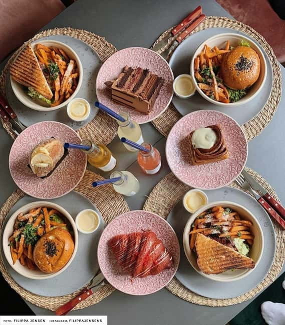 Fika Tour to hideaway cafés - Discover the Best Hidden Cafés in Stockholm’s Neighborhoods