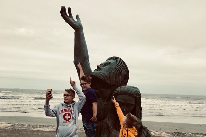 Finding Poseidon's Trident Scavenger Hunt - Key Points