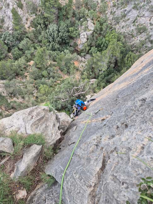 Finestrat (Alicante): Long route climbing in Puig Campana - Key Points