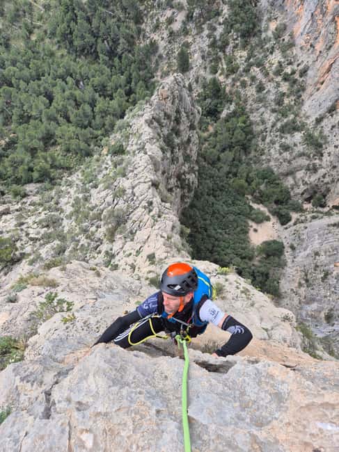 Finestrat (Alicante): Long route climbing in Puig Campana - The Allure of Puig Campana’s West Face Climbing Routes