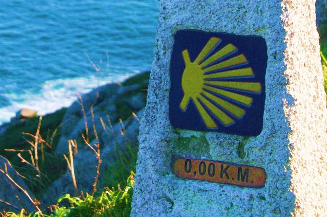 Finisterre & Costa da Morte "Private" day tour from Santiago de Compostela - The Adventure Begins with Dolmen de Dombate
