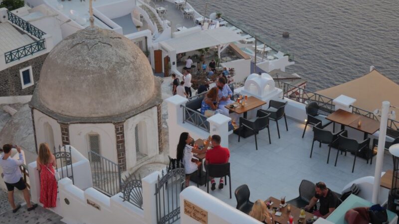 Fira: Walking Tour with Cable Car Ride - Discover Fira with a Guided Walking Tour and Cable Car Experience