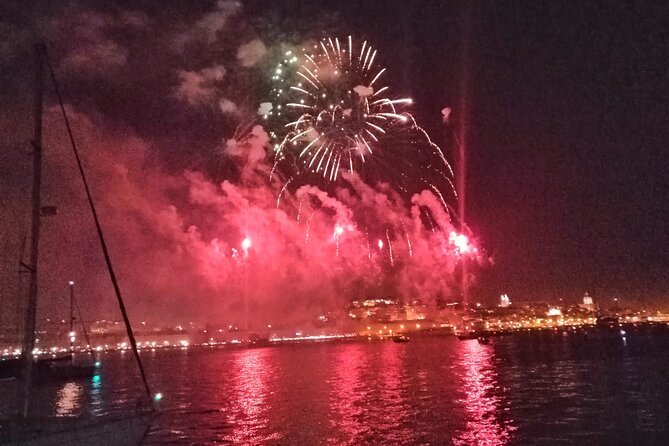 Fireworks and Open Bar in New Year's Eve Cruise in Lisbon - Weather and Cancellation Policy