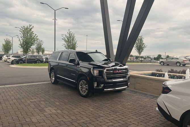 First class limo in Nashville, Tennessee luxury car - Meeting Points and Availability in Nashville