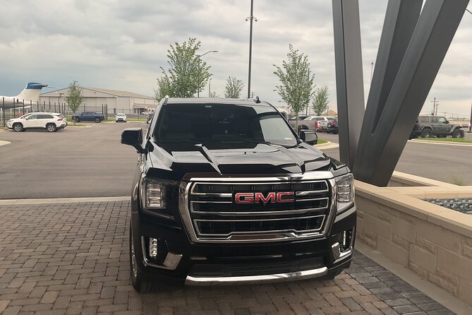 First class limo in Nashville, Tennessee luxury car - The Fleet: Vehicles Designed for Comfort and Style