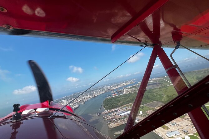 First Mate Open Cockpit Biplane Ride in Galveston - Customer Satisfaction and Highly Praised Aspects