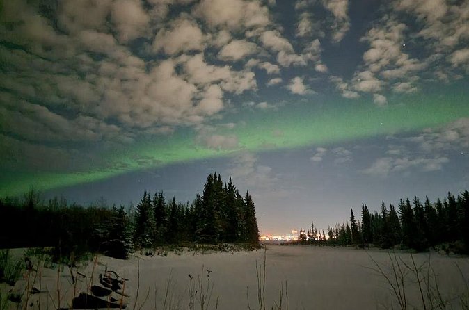 First or Last Call Aurora Tour - Vehicle and Pickup Details for a Hassle-Free Experience