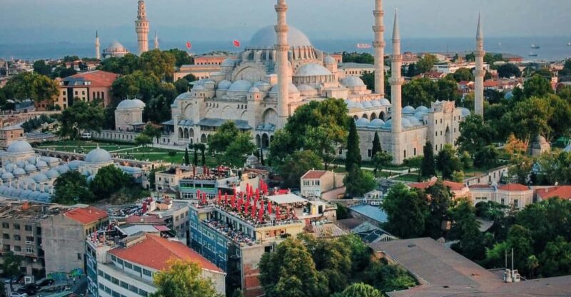 First steps in Istanbul - Explore Istanbul’s Most Iconic Sites in Four and a Half Hours