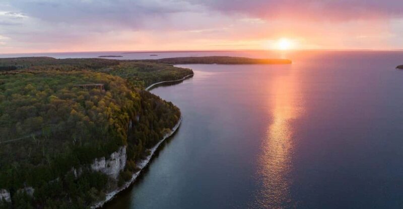 Fish Creek, WI: Sunset Live Music Cruise - The Friendly and Knowledgeable Guides Make a Difference
