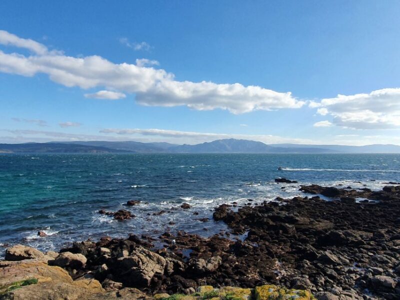 Fisterra: Private Guided Walking Tour - The Playa da Ribeira and Its Historic Fortress