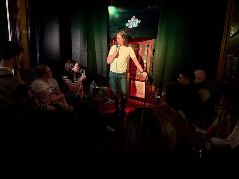Fitzrovia Comedy Club: Guaranteed Entry - Experience the Best of Londons Boutique Comedy Scene at Fitzrovia Comedy Club