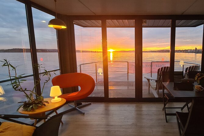 Fjord Houseboat Cruise in Oslo. 100 % electric. BYO - Comfort and Practical Features Onboard