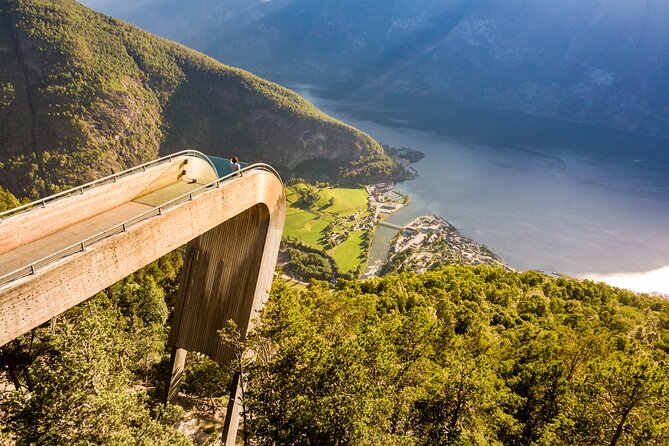 Flam: The Spectacular Stegastein Viewpoint Tour (Small Group) - Key Points
