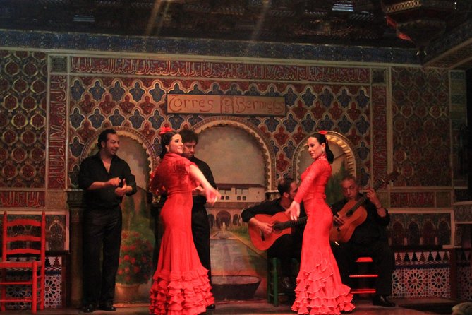 Flamenco Show Las Tablas in Madrid with Tapas or Drink - Key Points