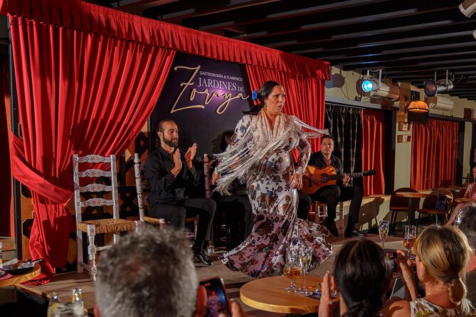Flamenco Show Ticket at tablao Jardines de Zoraya Granada - The Venue’s Location and Accessibility