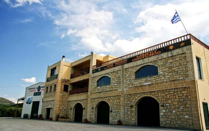 Flavors of Crete from Chania: Wine & Olive Oil Tasting Tour - Enjoy a Traditional Cretan Lunch with Views