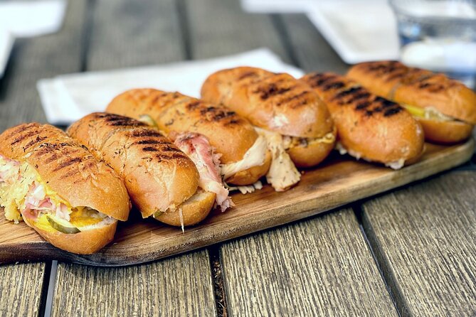 Flavors of Fremont: Downtown Vegas Food Tour - Hidden Art Alley and the Secret Speakeasy