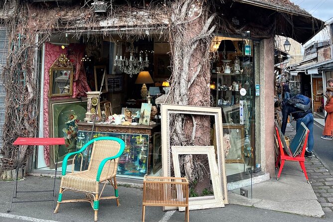 Flea Market Secrets near Montmartre: A Paris Hunt for Treasures - Practical Details: Meeting Point, Duration, and Inclusion