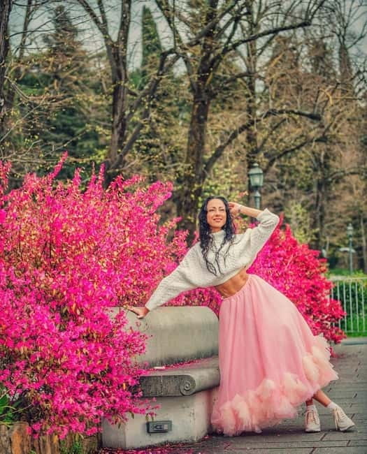 Florence: A photoshoot in luxurious dresses - What Sets This Photoshoot Apart from Others