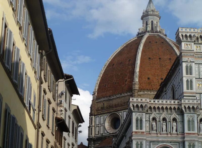 Florence: Accademia and Uffizi Galleries Guided Tour - Accessibility and Group Size Benefits