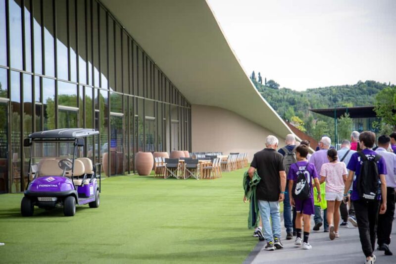 Florence: ACF Fiorentina Viola Park Guided Tour & Drink - The Official Fiorentina Store and Memorabilia
