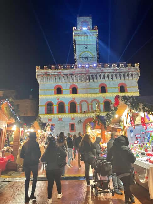 Florence: Arezzo & Montepulciano Christmas Markets Tour - Scenic drive through Tuscanys rolling hills
