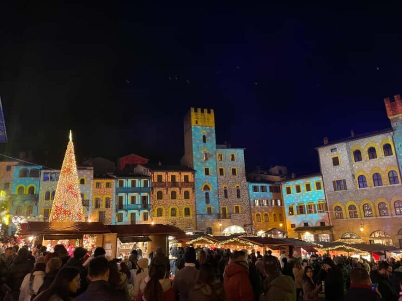Florence: Arezzo & Montepulciano Christmas Markets Tour - Food, drinks, and holiday treats