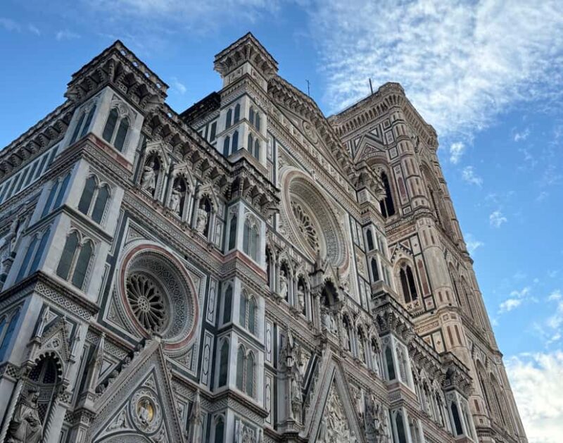 Florence: Cathedral Guided Tour, City Walk, and Audio Guide - Exploring Florence’s Historic Streets on Foot