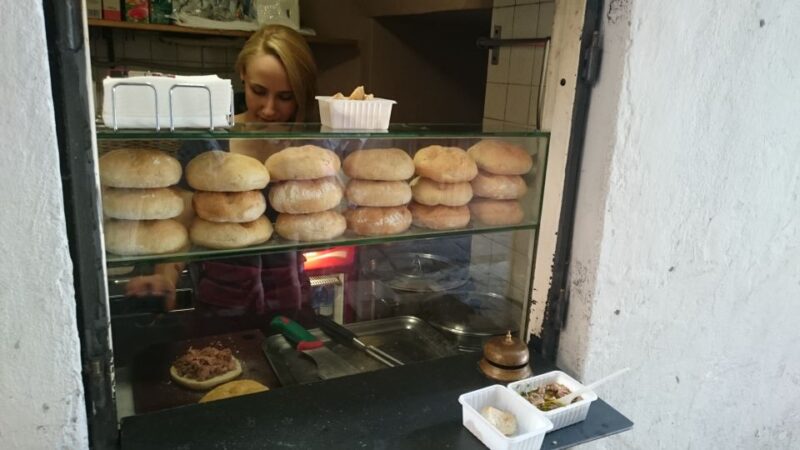 Florence: City Highlights and Street Food Walking Tour - Visiting Florence’s Main Landmarks: Duomo and Piazza della Signoria