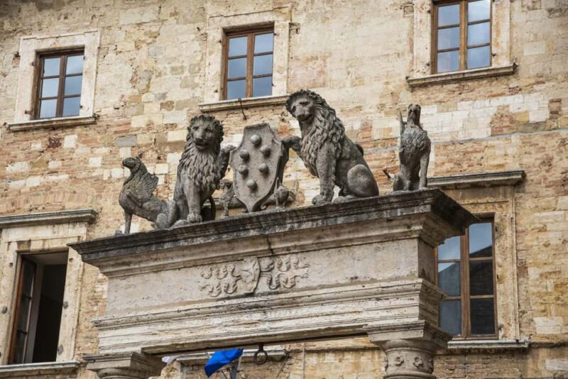 Florence: City Pass with Uffizi and Accademia Entry - Practicalities: Meeting, Pickup, and Accessibility