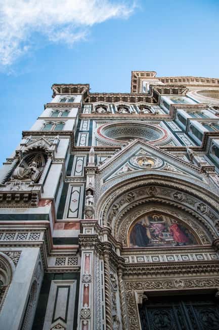 Florence City Tour in Portuguese - Exploring the Mercato del Porcellino and Its Legend