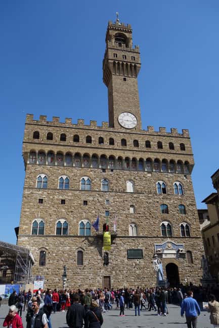 Florence City Tour in Portuguese - Piazza della Signoria and Renaissance Statues