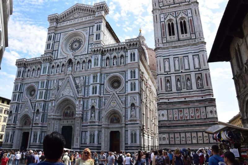 Florence City Tour in Portuguese - Visiting Piazza di Santa Maria Novella and Its Basilica