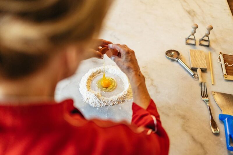 Florence: Cooking Class at a Tuscan Farm & Local Market Tour - Secrets of Italian Coffee and Tiramisù