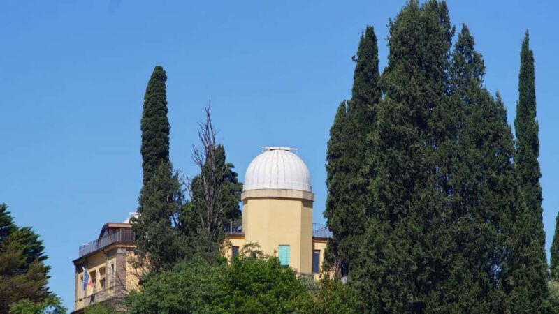 Florence Countryside 2.5h Premium E-Bike Tour + Photo Shoot - Stopping at Pitti Palace and Florences Historic Heart