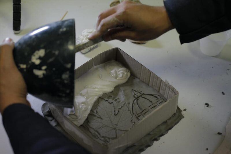 Florence: create your own personalized plaster cast - Key Points