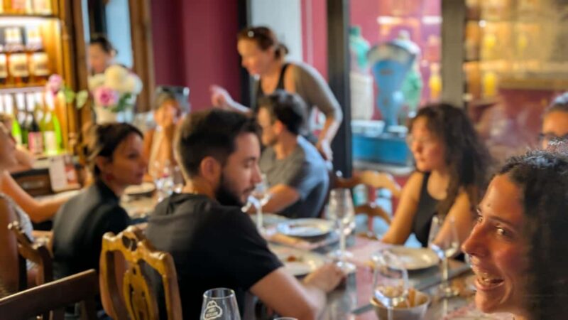 Florence Crimes, Murders & Ghosts Walking Tour with Tastings - Walking Through Florence’s Hidden Alleys and Folklore