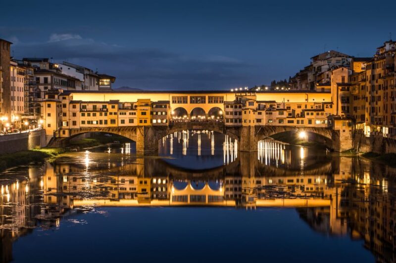 Florence: Dark Secrets & Scandals Evening Walking Tour - Key Points