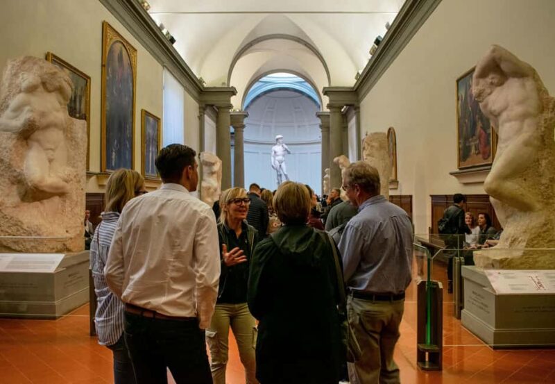 Florence: David Skip the line entry tickets & VR guide - Discover Michelangelo’s David with Priority Access and VR